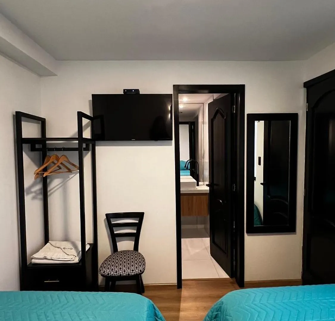 Casa Laura Hotel & Suites Cuenca